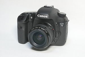 Canon EOS 7D with EF 28mm f/2.8